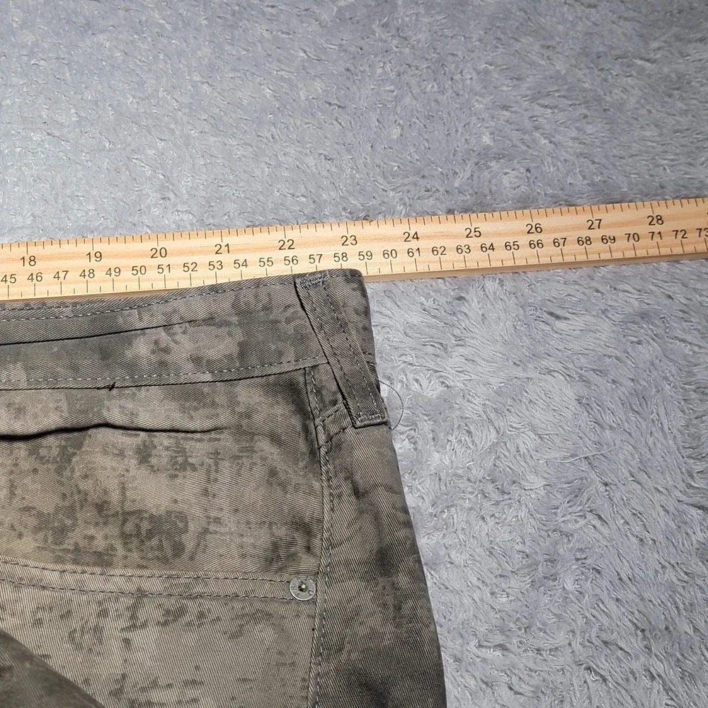 TRUE RELIGION Jeans Men's Size 42 Gray Tye Dye Camo Look Button Fly Lightweight